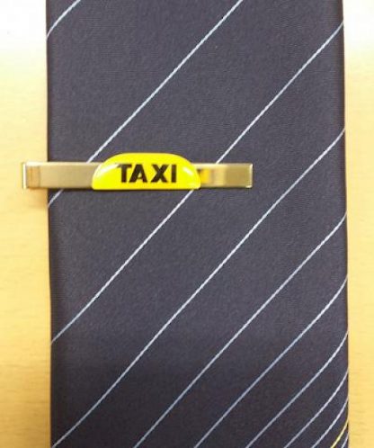 taxi_kravaatti
